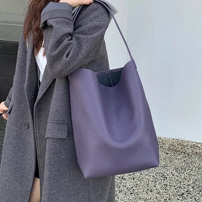 Minimalist Hobo Bag