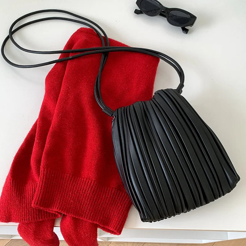 Woven Drawstring Bucket Bag | Celina Studio