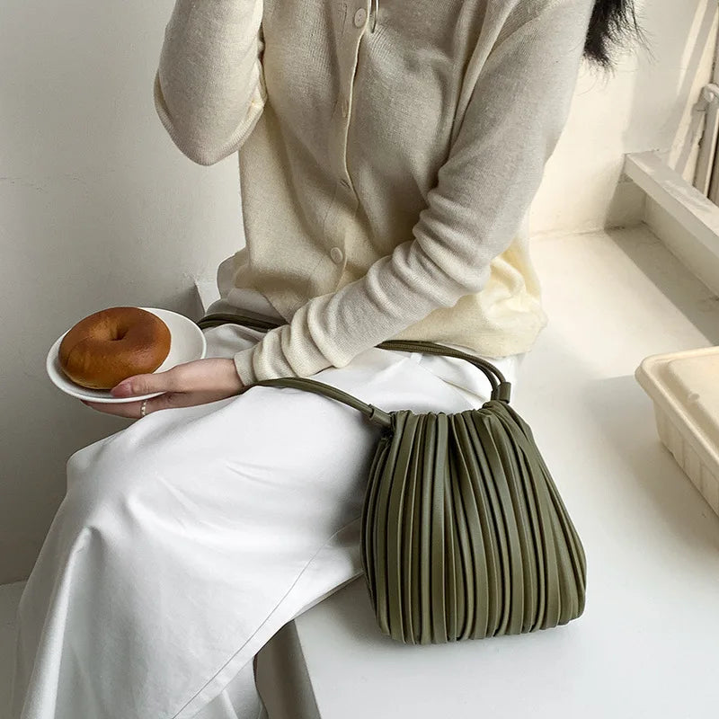Woven Drawstring Bucket Bag | Celina Studio