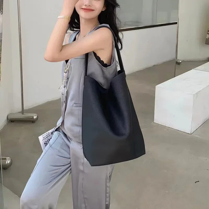 Minimalist Hobo Bag